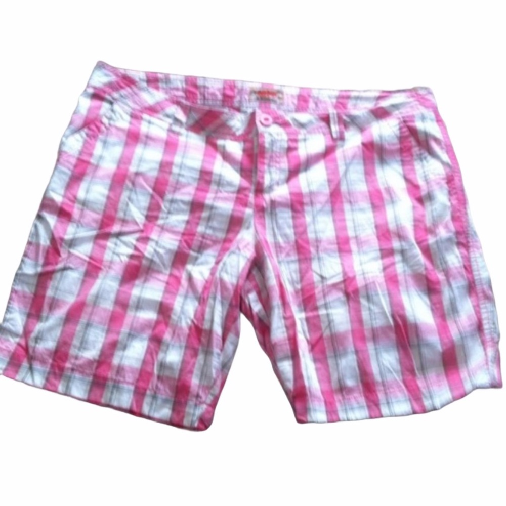 Plus Size Pink Shorts Size 19 Juniors